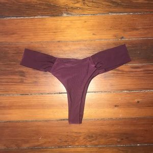 Thong bikini bottom
